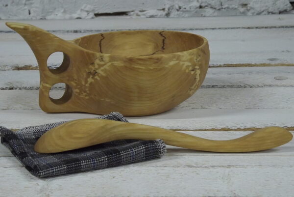 Kasepuust kausi ja lusika komplekt