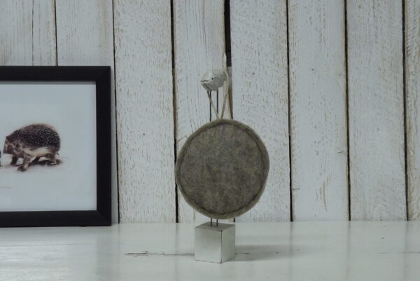 lambavillast ümmargune nuustik